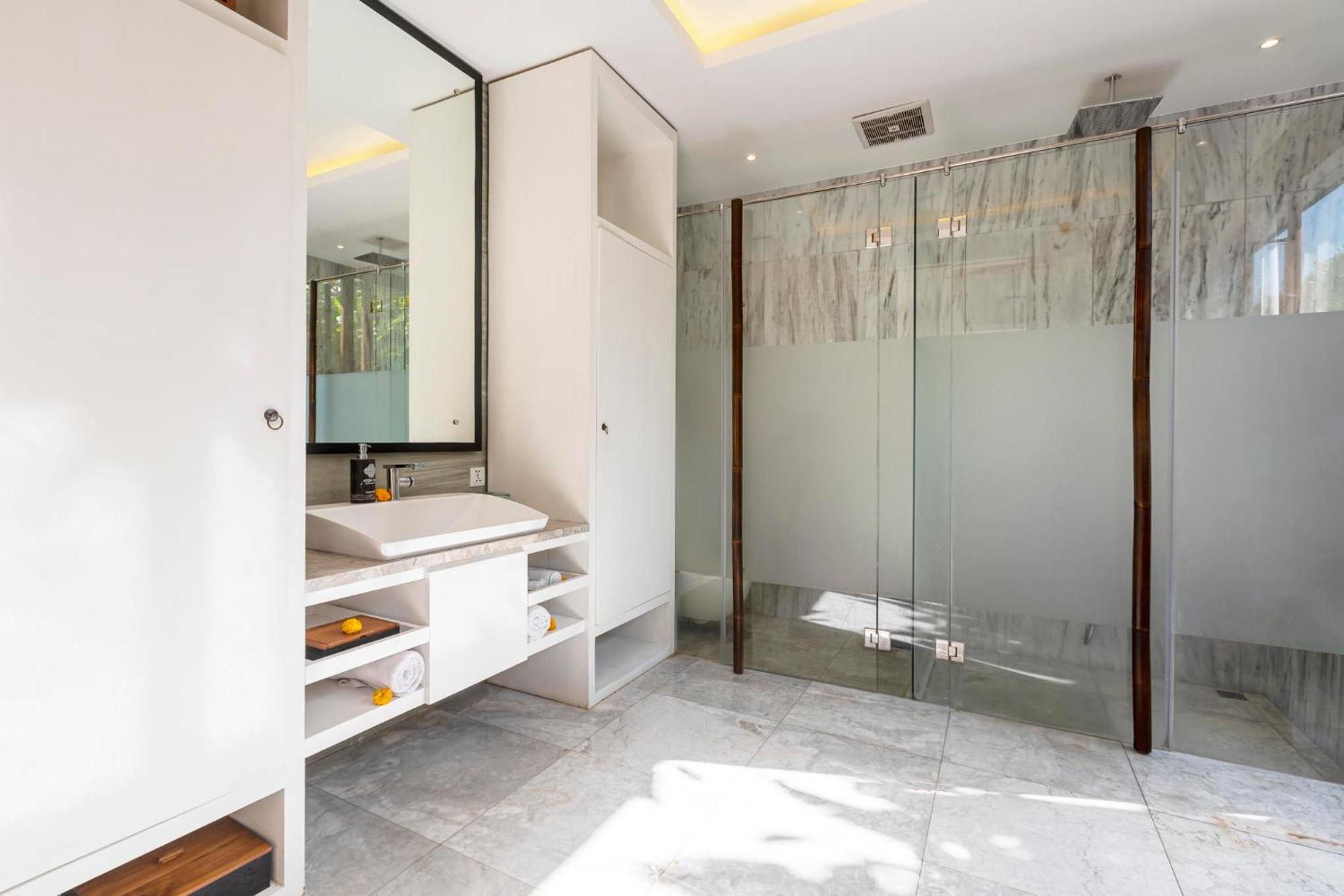 Astera Villa Seminyak By Ini Vie Hospitality Exterior photo