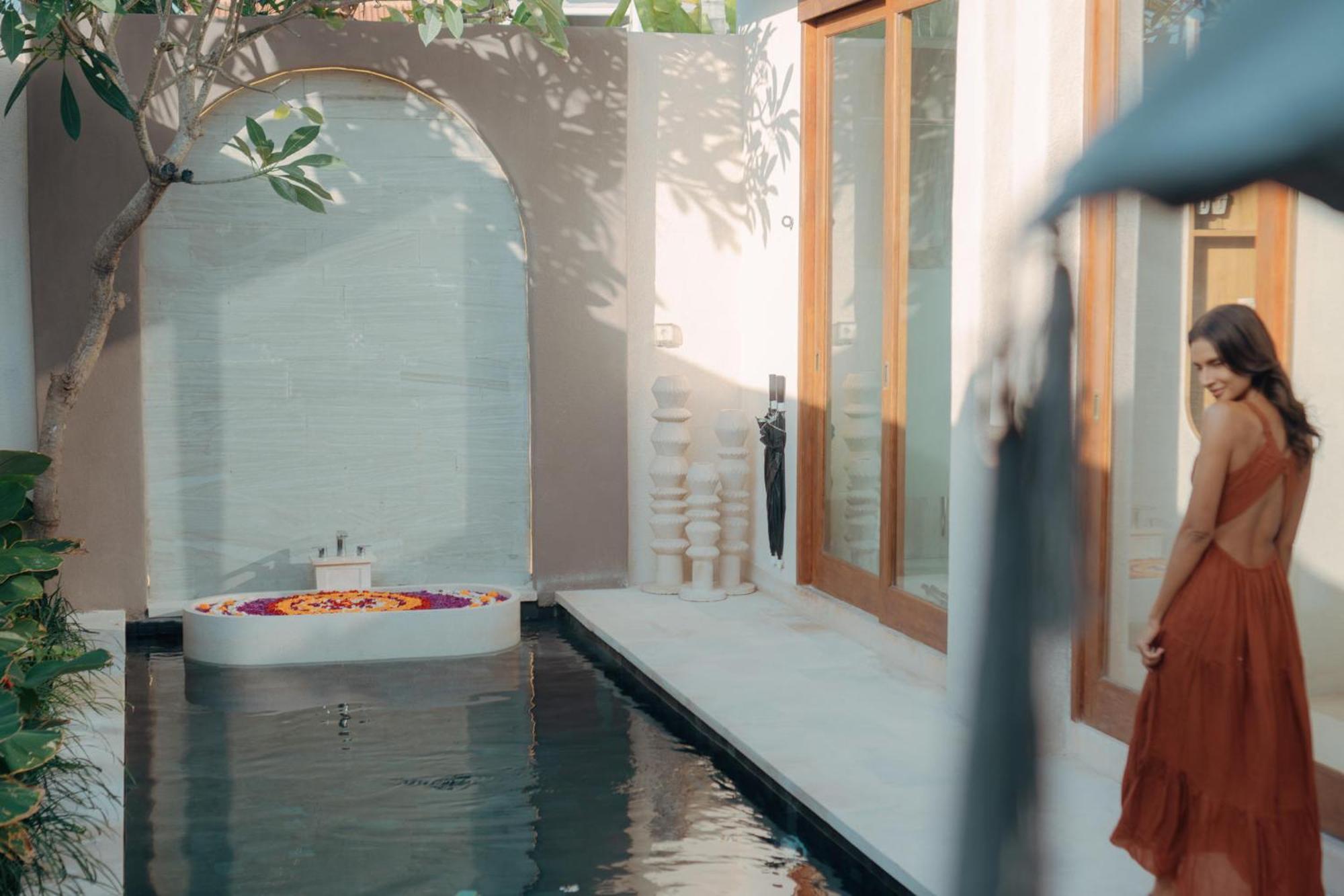 Astera Villa Seminyak By Ini Vie Hospitality Exterior photo